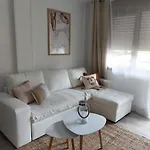 Primera Linea De Playa Centro Apartment *